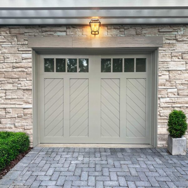 Overhead garage door repair in Nassau County