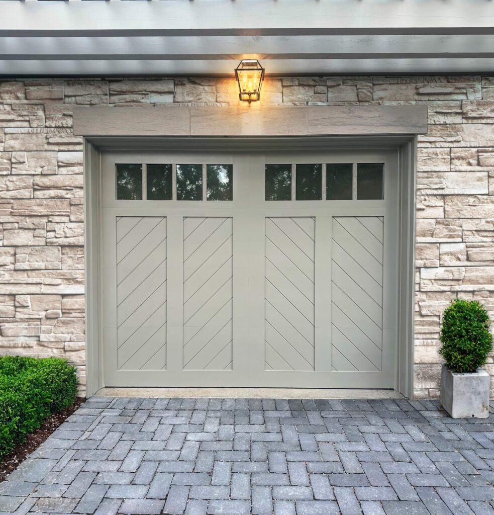 Overhead garage door repair in Nassau County