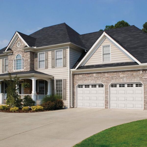 Residential garage door service in Freeport NY